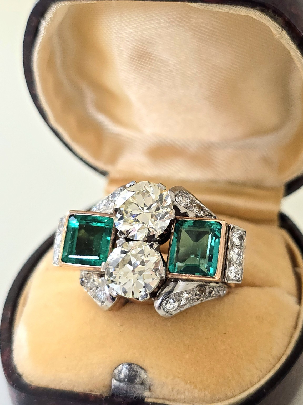 Antique Muzo emerald and old-cut diamond ring
